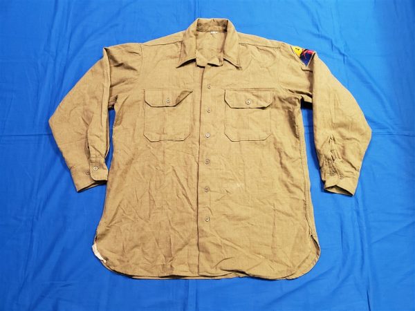 shirt-wwii-1st-armor-patch-wool-large-size-with-original-buttons-back