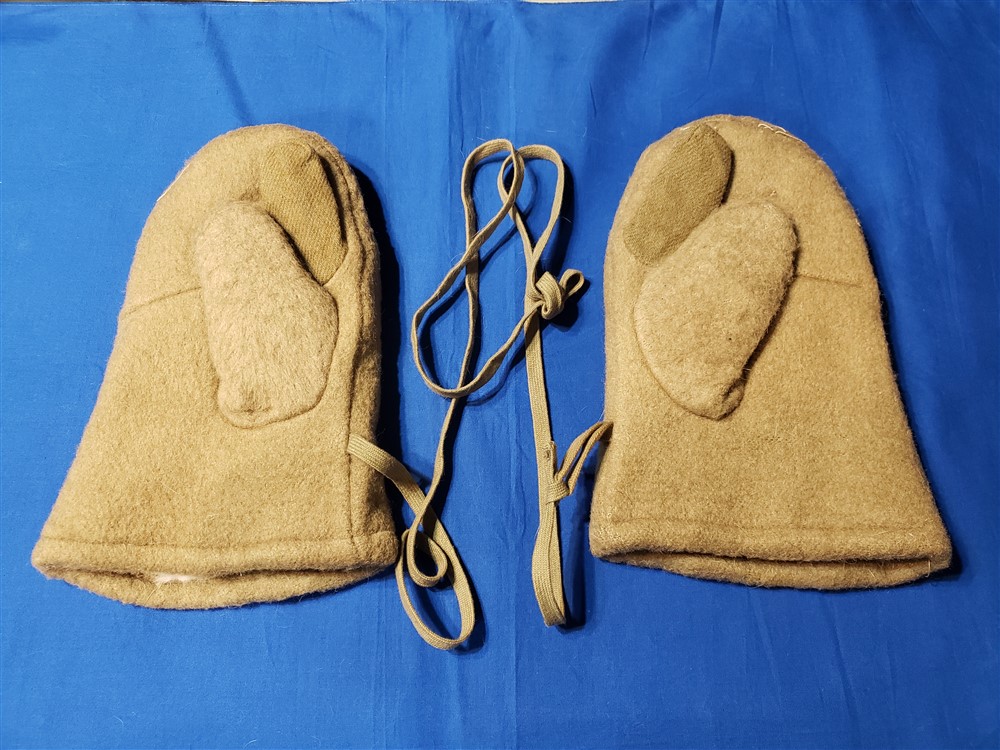 Japanese Fur Mittens WWII - Doughboy Military Collectables Springfield