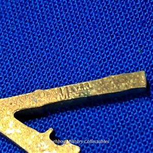 world-war-two-infantry-officers-collar-insignia-crossed-rifles-by-meyer-company-original-clutches