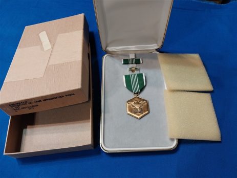 Medal Army ARCOM 71 - Doughboy Military Collectables Springfield Missouri