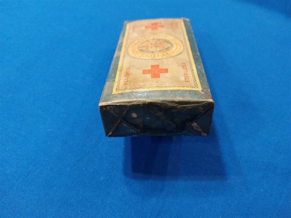 world-war-one-red-cross-absorbent-cotton-1917-contract-waxed-box-medical-medics-sealed