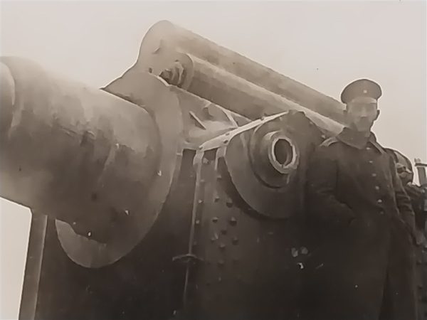 Photo-of-world-war-one-field-krupp-gun-in-field-looks-like-big-bertha-