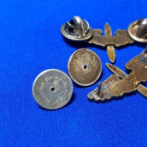 world-war-two-officers-insignia-pilot-air-corps-wings-collar-1-20th-gold