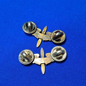 world-war-two-officers-insignia-pilot-air-corps-wings-collar-1-20th-gold