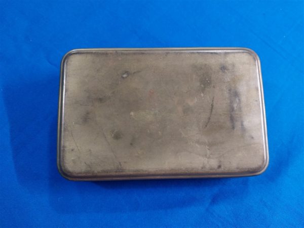 world-war-one-princess-mary-christmas-box-with-pencil-holder-card-missing-two-items-only-contains-original-red-pencil