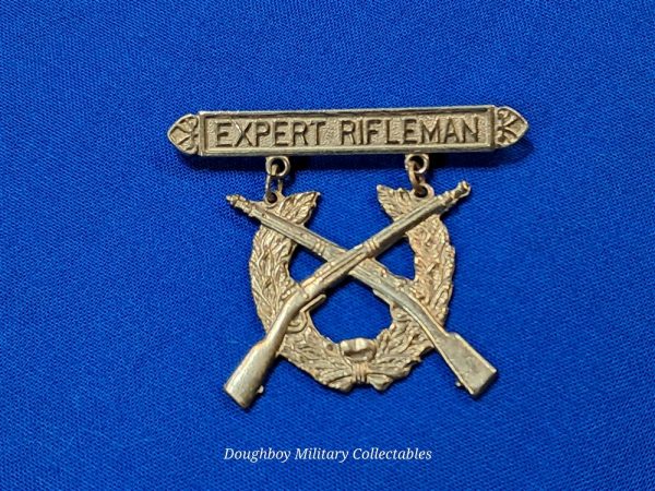 world-wr-two-united-states-marines-expert-shooting-badge-p12-variation-with-simple-c-catch-no-safety-non-sterling-early