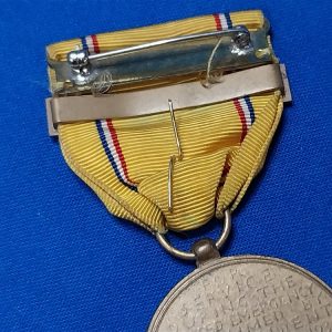 world-war-two-american-defense-medal-with-fleet-bar-and-gold-star-wwii