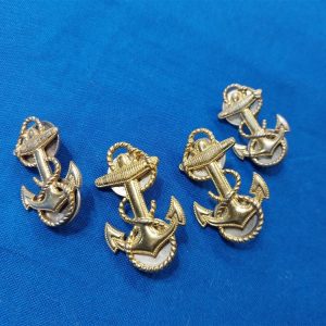 world-war-two-naval-aviation-cadets-insignia-set-of-4-anchors-for-uniform-and-caps