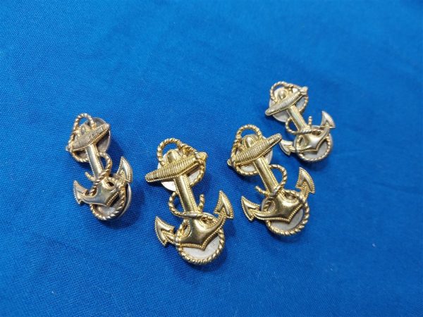 world-war-two-naval-aviation-cadets-insignia-set-of-4-anchors-for-uniform-and-caps