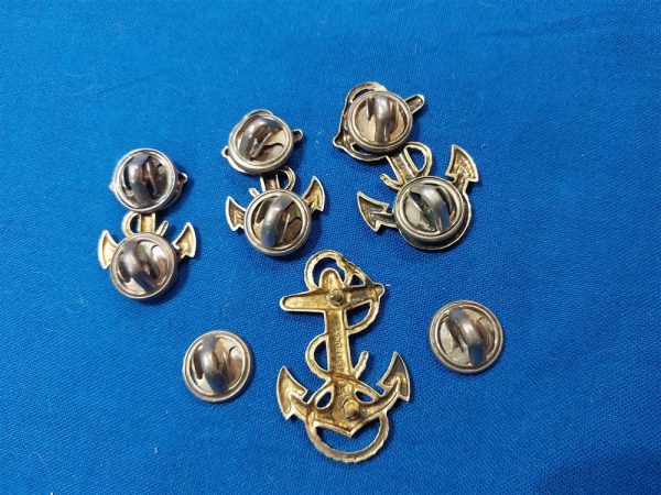 world-war-two-naval-aviation-cadets-insignia-set-of-4-anchors-for-uniform-and-caps