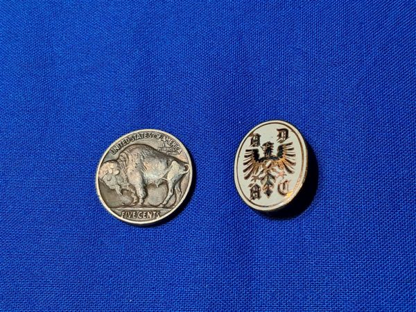german-world-war-one-auto-club-membership-pin-enamel-with-imperial-eagle-and-leters-autoclub