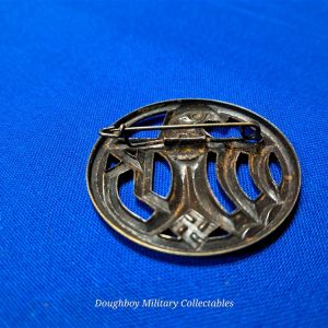 world-war-two-german-army-helpers-badge-pin-eagle-with-swastika-hollow-construction-mint-condiiton