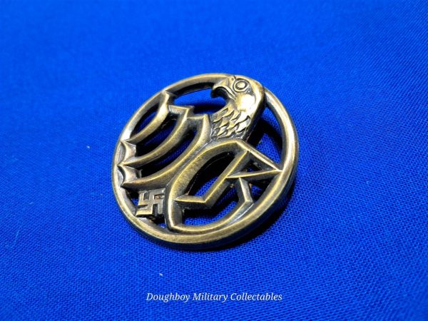 world-war-two-german-army-helpers-badge-pin-eagle-with-swastika-hollow-construction-mint-condiiton
