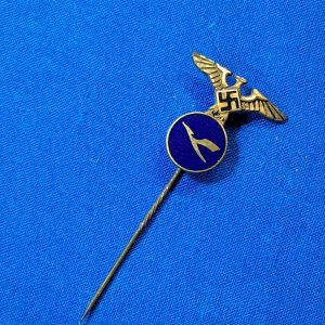 lufthansa-airline-pin