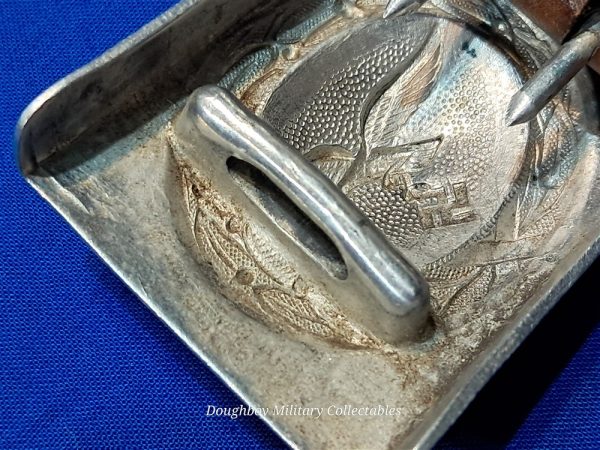 world-war-two-german-luftwaffe-enlisted-belt-buckle-1939-dated-with-leather tab