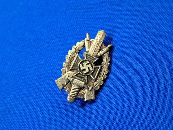nskov-shooting-badge german-world-war-two-n-s-k-o-v-shooting-award-in-silver-membership-maker-marked-badge
