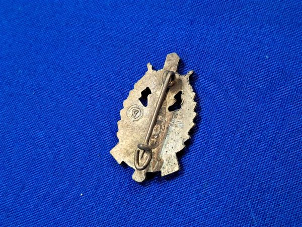 german-world-war-two-n-s-k-o-v-shooting-award-in-silver-membership-maker-marked-badge