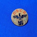 german-world-war-two-teachers-association-membership-pin-1st-design-with-straight-wings