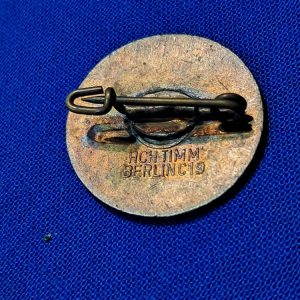 german-world-war-two-teachers-association-membership-pin-1st-design-with-straight-wings