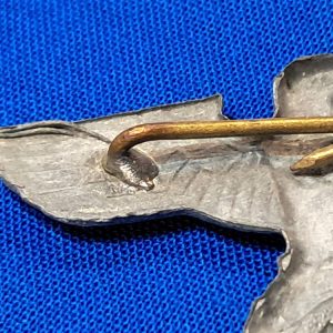 world-war-two-german-riechspost-cap-eagle-in-zinc-no-maker-mark-original-prongs-finish-silver-gone