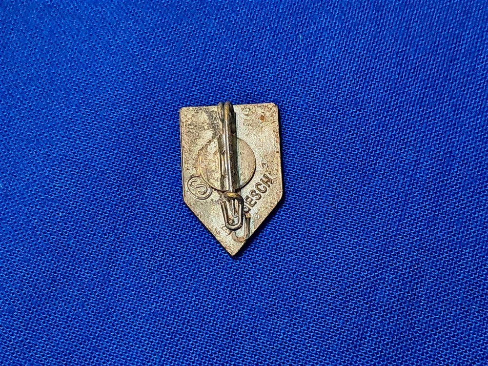 RKB member pin WWII - Doughboy Military Collectables Springfield Missouri