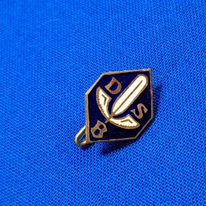 early-pattern-german-world-war-two-stenographers-union-pin-for-women-membership-workers-patent-protected-marked-on-back