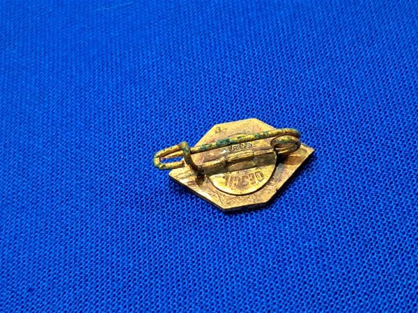 early-pattern-german-world-war-two-stenographers-union-pin-for-women-membership-workers-patent-protected-marked-on-back