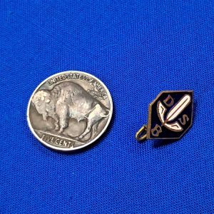 early-pattern-german-world-war-two-stenographers-union-pin-for-women-membership-workers-patent-protected-marked-on-back