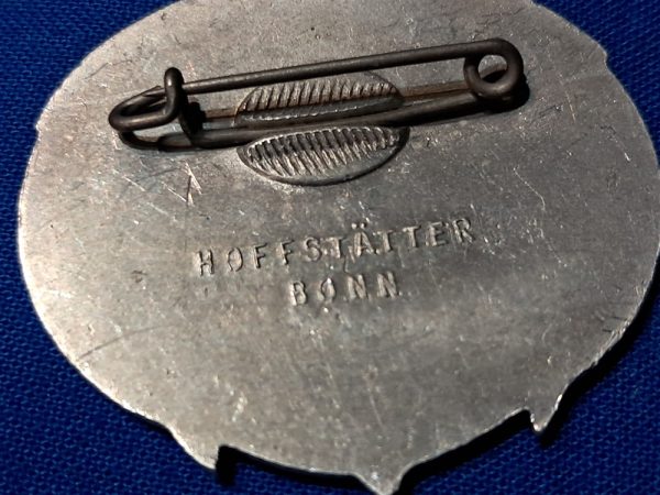 world-war-two-1935-dated-sea-faring-tinnie-german-raising-navy-personel-before-war-pin-ship-on-front-aluminum