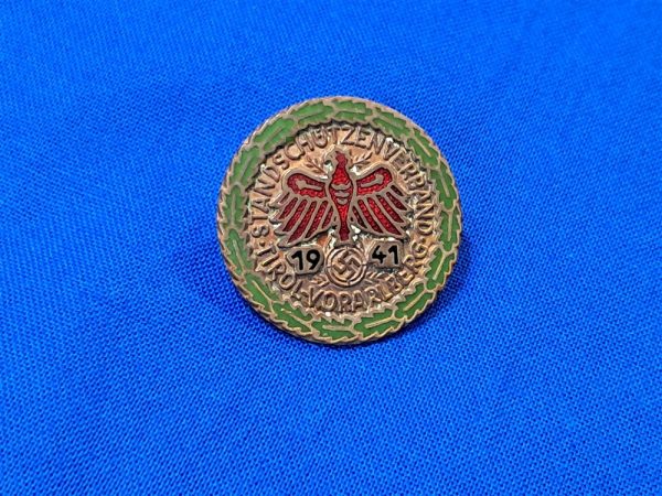 tirol-stand-master-pistol german-dsvb-shooting member-badge-in-bronze-master-world-war-two-made-by-no-maker