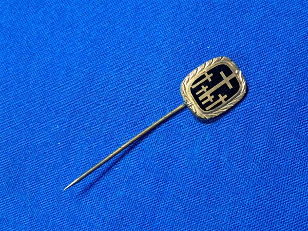 world-war-two-german-stick-pin-v-d-k-graves-commision-member-recovery-of-soldiers-in-foriegn-lands-and-care-taking