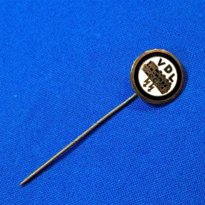 world-war-two-german-vdl-train-association-stick-pin-enamel-circle-with-locomotive-in-center