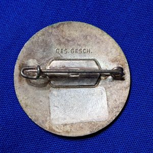 german-world-war-two-free-sisterhood-badge-social-welfare-maker-marked-on-back-nurses