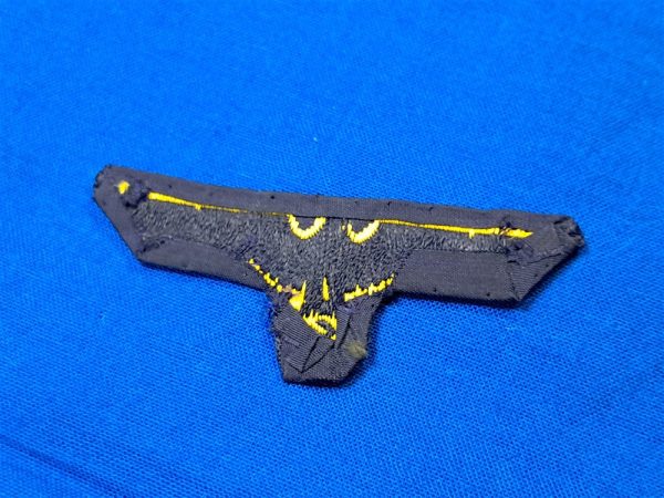 german-world-war-two-bevo-navy-overseas-cap-eagle-yellow-on-naval-blue-mint