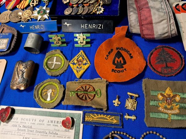 world-war-two-navy-veterans-eagle-scout-grouping-medals-papers-ribbons-awards-boxes-badges-and-lots-of-extras-1947-awarded-over-18-years-old-at-time-of-gaining