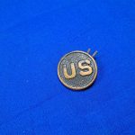 collar-disk-world-war-one-german-made-with-prongs-on-the-back-for-attaching-to-uniform