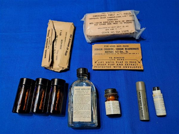 vienam-war-era-marine-corps-1st-aid-kit-jungle-type-with-contents-1944-case-reissue