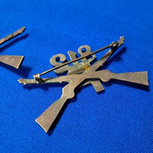 world-war-one-812th-pioneer-contruction-officers-collar-insignia-set-african-american-unit-missing-one-pin