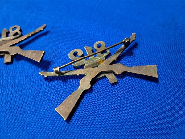 world-war-one-812th-pioneer-contruction-officers-collar-insignia-set-african-american-unit-missing-one-pin