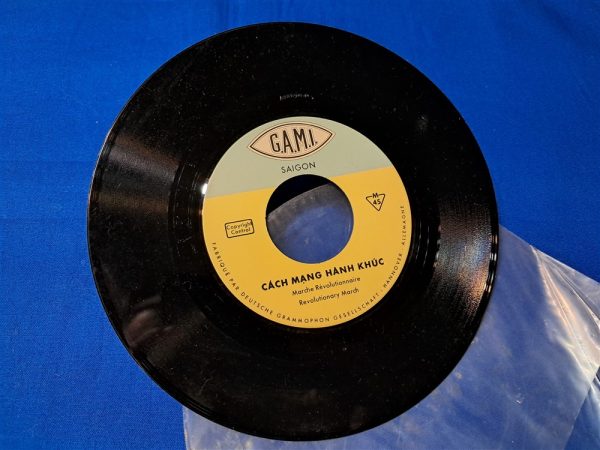 vietnam-war-propaganda-record-size-45-with national-anthem-and revolutionary-march-on-other-side