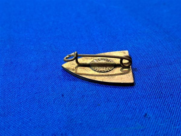 world-war-two-pirmasens-hitler-youth-pin-for-also-surrounding-area-unit-22-blue-and-white-triangle