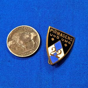 world-war-two-pirmasens-hitler-youth-pin-for-also-surrounding-area-unit-22-blue-and-white-triangle