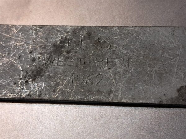 vietnam-war-era-canteen-1962-dated-cup-cover-west-bend-mirro-contracts-last-year-of-aluminum