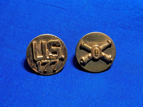 world-war-two-collar-disk-set-for-177th-coastal-artillery-michigan-fort-leonard-wood