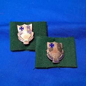 korean-war-era-dui-set-112th-infantry-on-the-original-leadership-tabs-in-green-matched-set