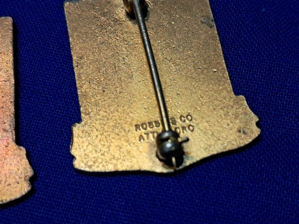 world-war-two-distinct-unit-insignia-dui-early-example-late-1930-era-with-original-back-128th-set