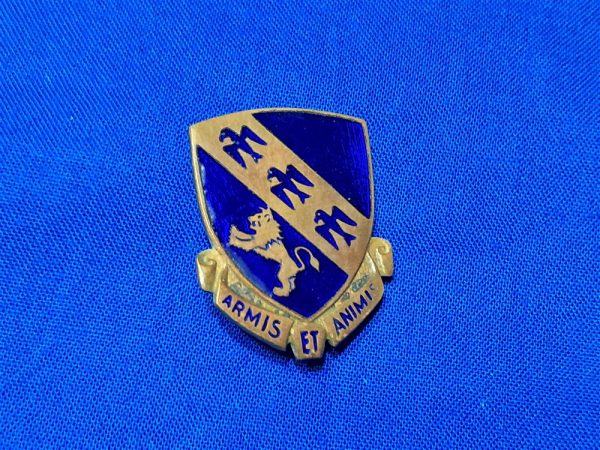 dui-317th-infantry world-war-two-distinct-unit-insignia-dui-early-example-late-1930-era-with-original-back-317th