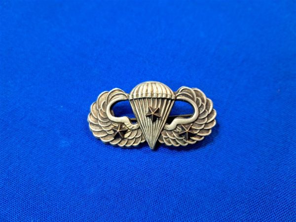 wings-jump-battle world-war-two-airborne-jump-wing-with-three-star-british-made-by-ludlow-excellent-condition