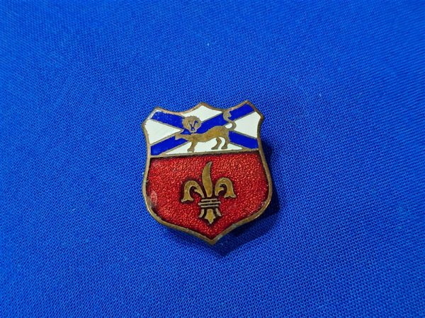 world-war-two-distinct-unit-insignia-dui-early-example-late-1930-era-with-original-back-242nd-coast