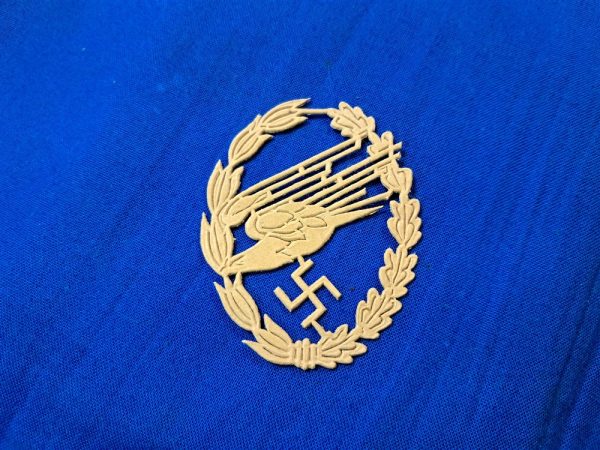 german-world-war-two-bullion-badge-pattern-for-paratrooper-badge-excellent-unissued-condition-scarce-heavy-paper-construction
